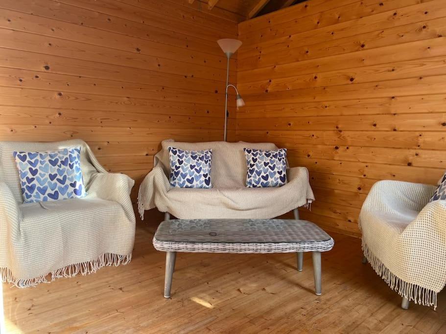 Sohot Stays-Garden Apt-Free Parking Ground Flr Бродстейрс Экстерьер фото